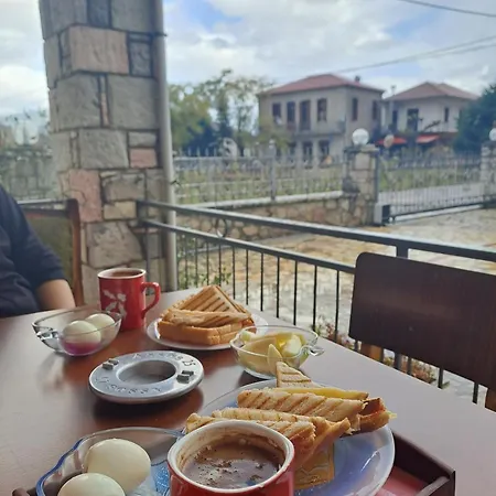 Kontolati's Mountain House Apartmán Graviá