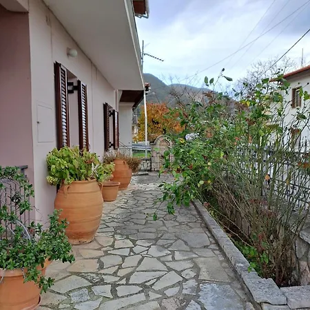 Kontolati's Mountain House Gravia (Amfikleia-Elateia)