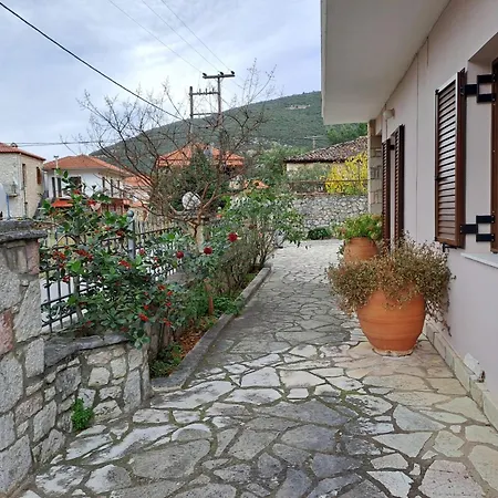 Apartament Kontolati's Mountain House