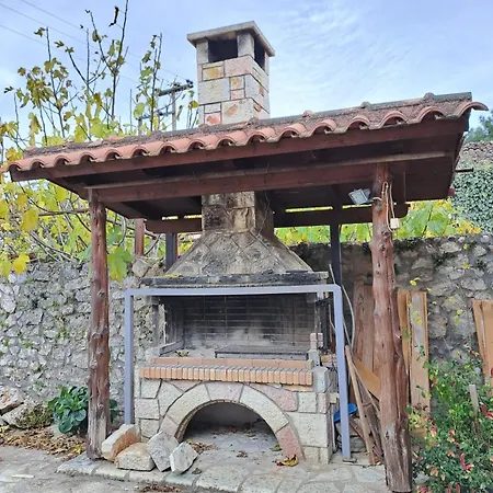 Apartament Kontolati's Mountain House
